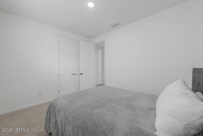 Building Photo - 1043 Cedar Slough Dr