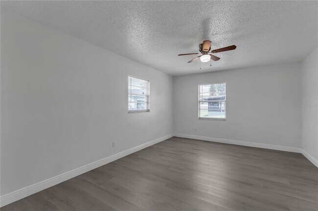 Building Photo - 2930 Slippery Rock Ave