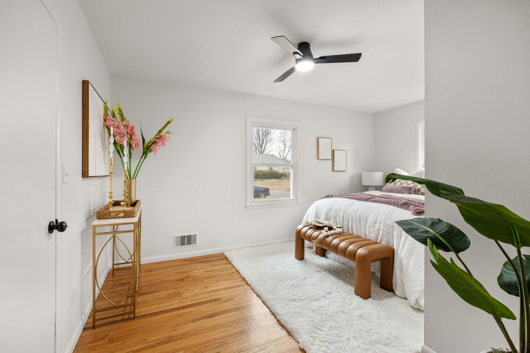 Building Photo - 709 SW 7 St