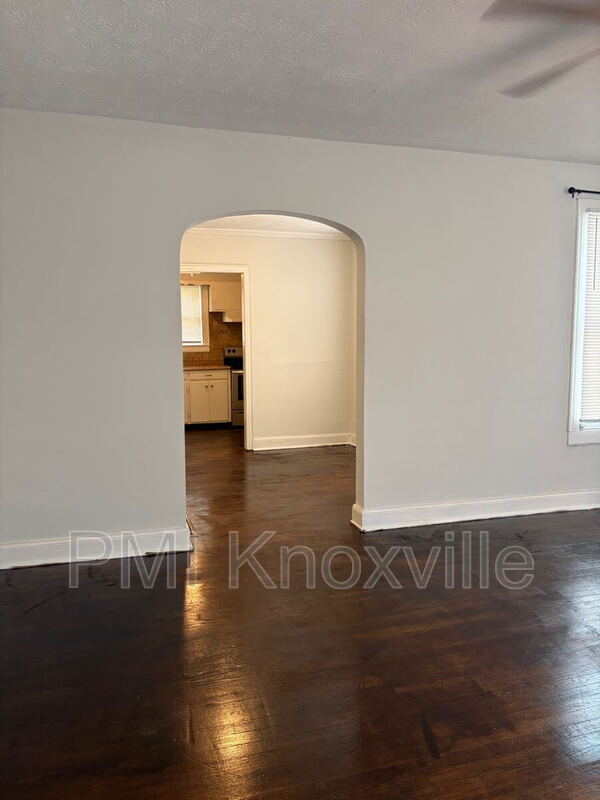 Building Photo - 4032 Walker Blvd