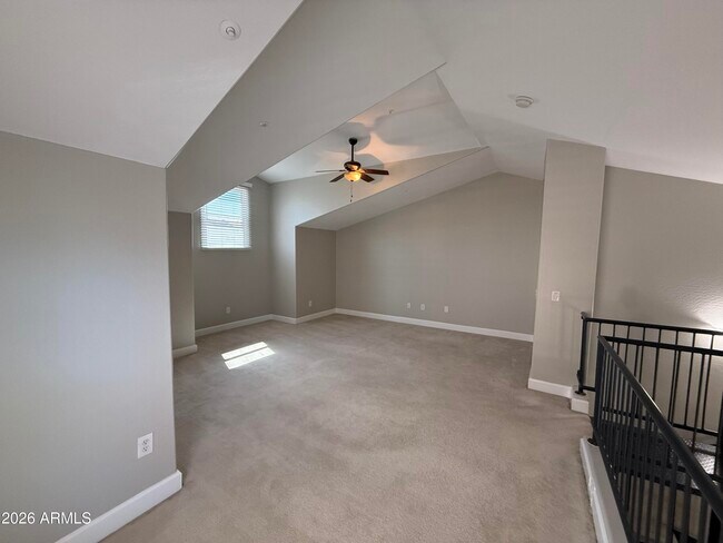 Building Photo - 1298 S Owl Dr