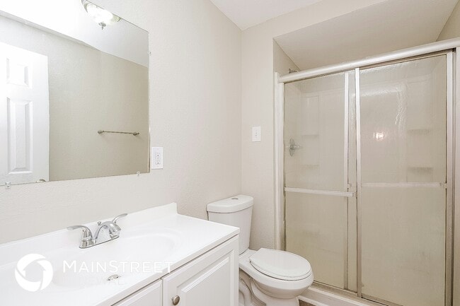 Building Photo - 3228 Clifford Sample Dr