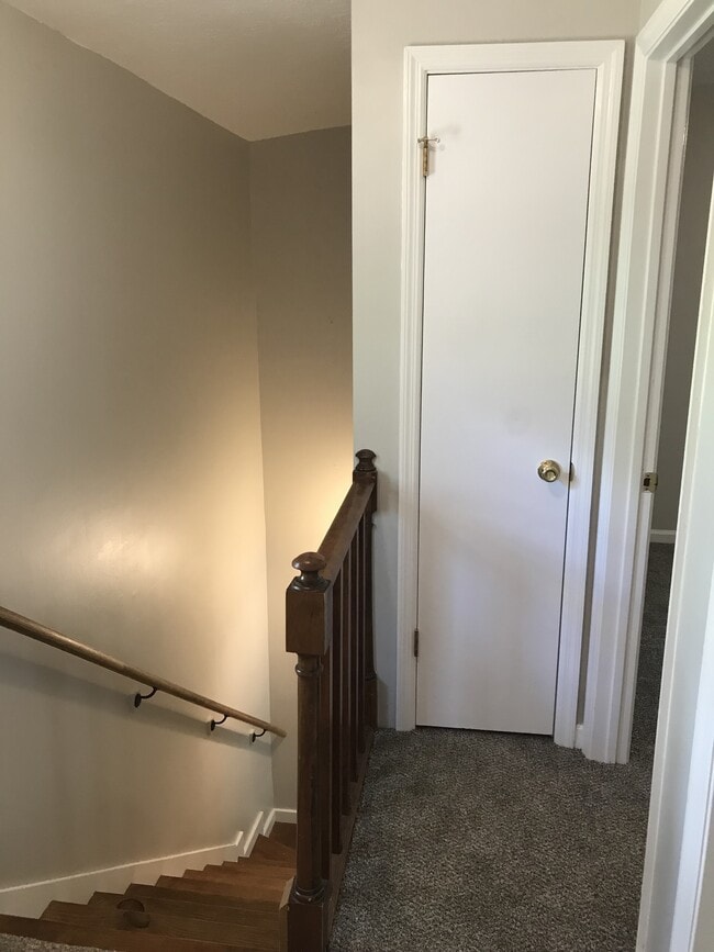 Building Photo - 1631 Rays Church Rd