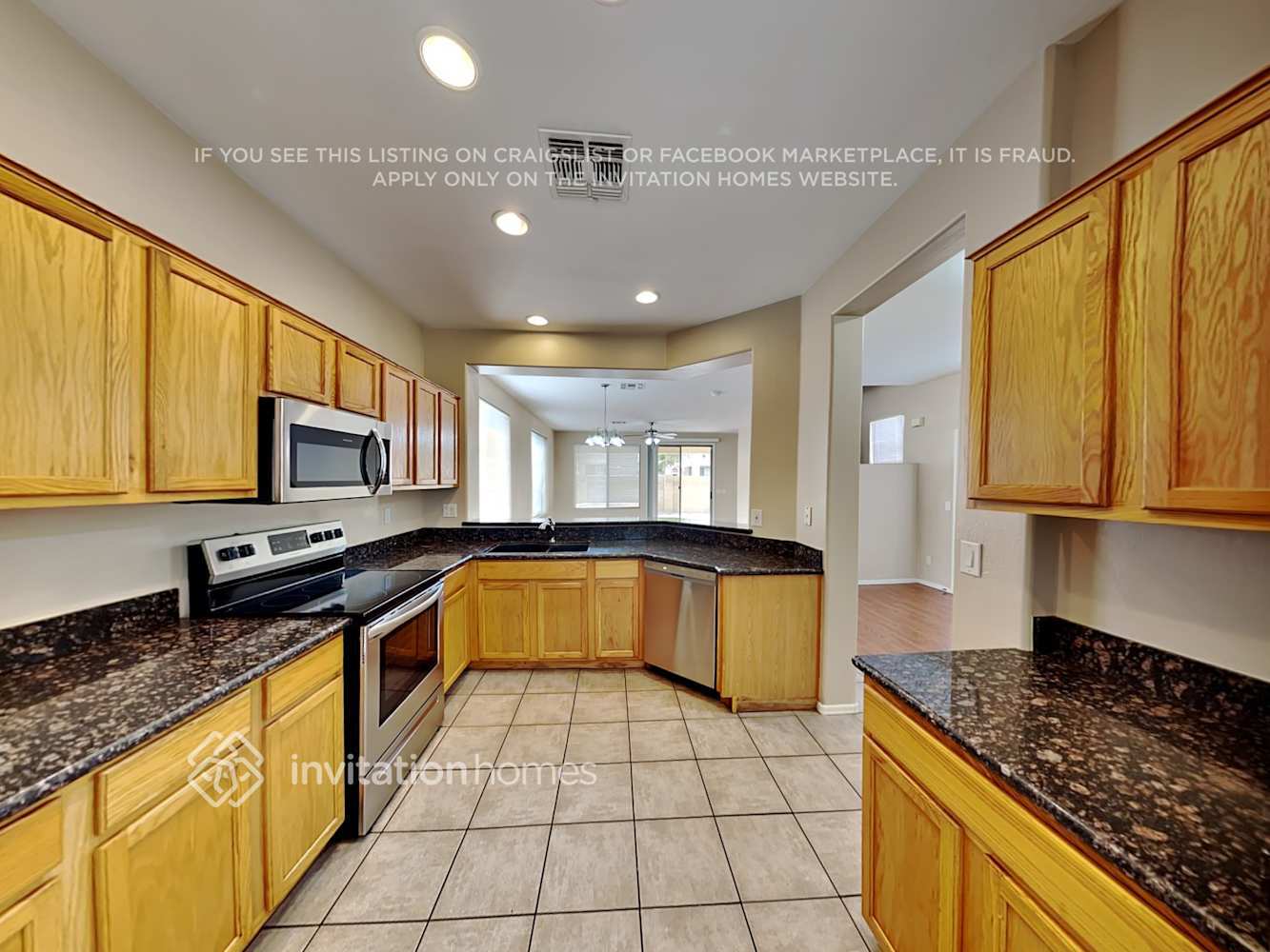 Building Photo - 9307 E Keats Ave
