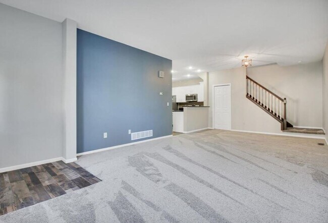 Building Photo - 2 Bedroom 2 Bath Beautiful Modern Living in Maple Grove for $2,150/month! 2 Stall Garage Included!