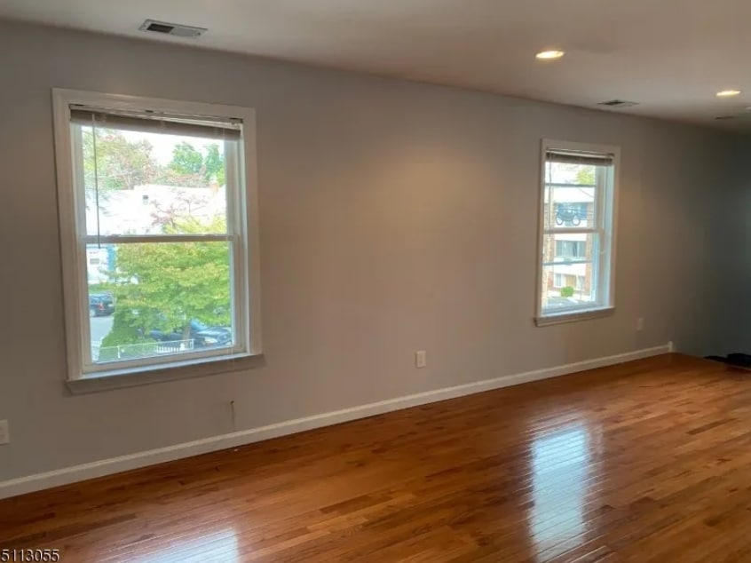 Building Photo - 137 Brighton Ave