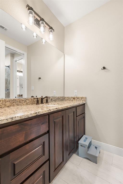 Building Photo - 479 Brown Rd