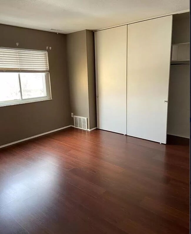 Building Photo - 25735 Lorain Rd