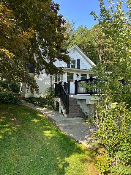 Primary Photo - 1564 Embreeville Rd
