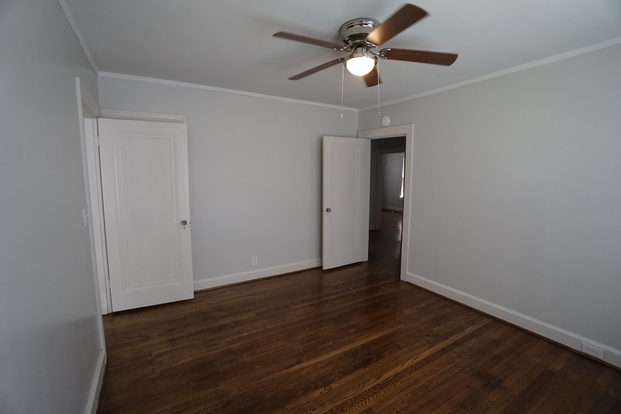 Building Photo - 7223 1st Ave S