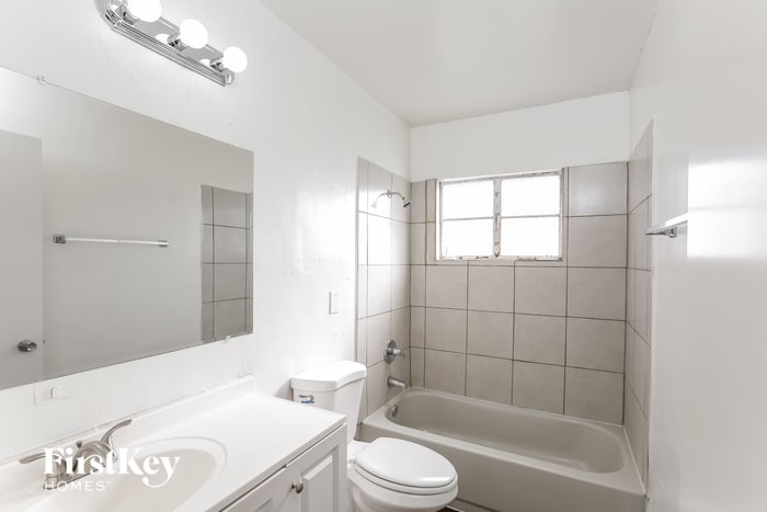 Building Photo - 2041 W Georgia Ave