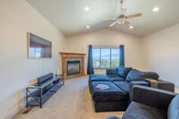 Building Photo - 210 Edgewood Cir