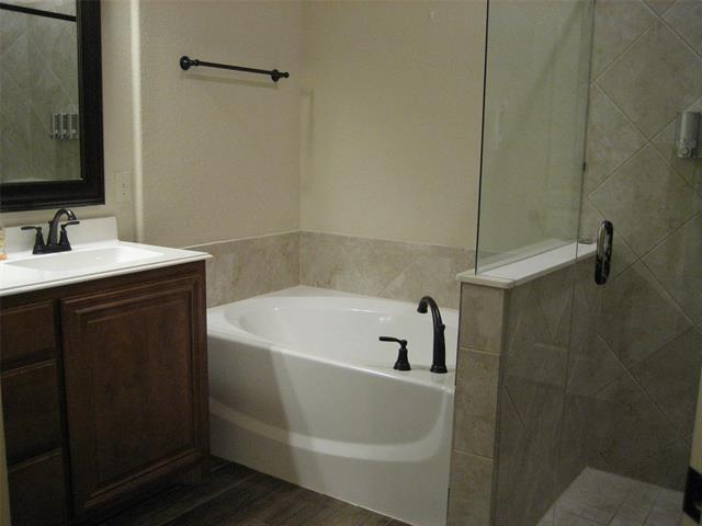 Building Photo - 1728 Yellowthroat Dr