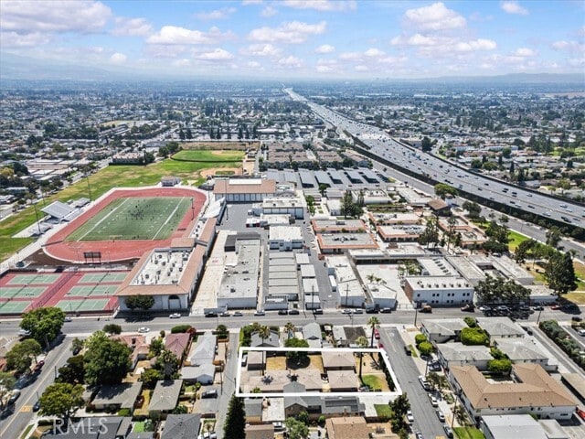 Building Photo - 1099 Bonita St
