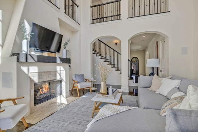 Building Photo - 1127 Glendale Ln