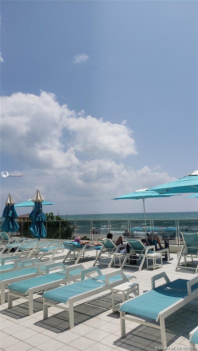 Building Photo - 2501 S Ocean Dr
