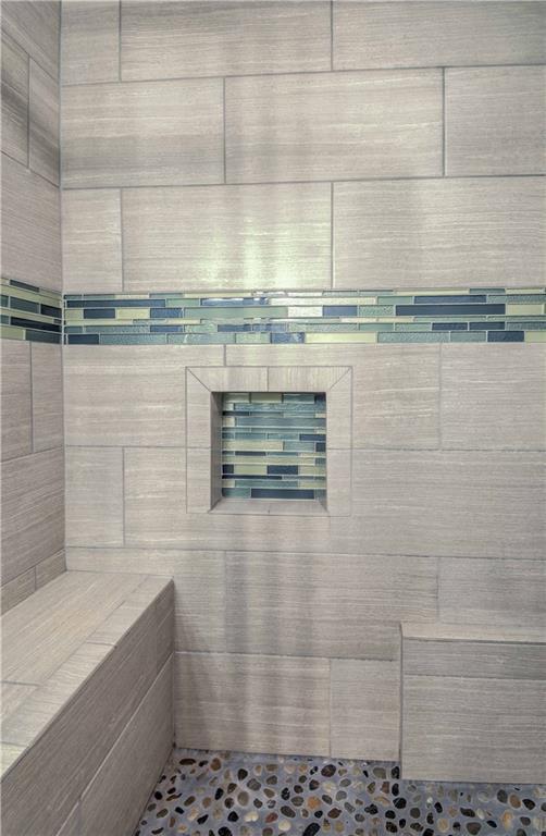 Building Photo - 6000 Shepherd Mountain Cove