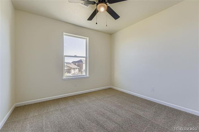 Building Photo - 5475 Harbor Town Dr
