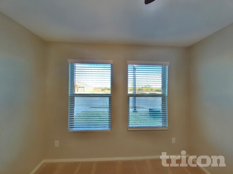 Building Photo - 1732 Clairborne Ct