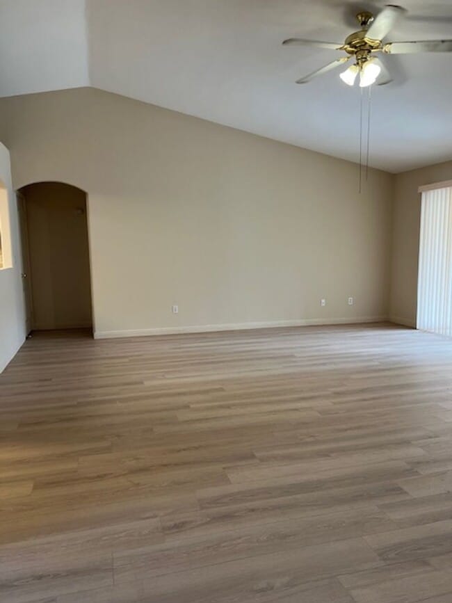 Building Photo - 12105 Flat Iron Ct