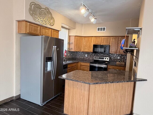 Building Photo - 3133 E Kristal Way