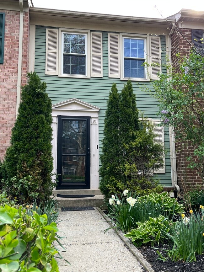 Building Photo - 20519 Sterncroft Ct