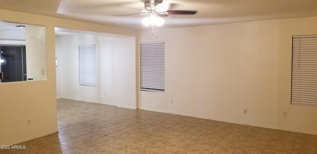 Building Photo - 15842 W Watson Ln