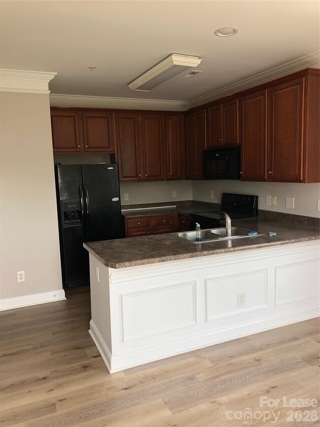 Building Photo - 115 Plantation Ridge Dr