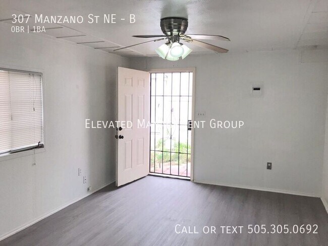 Building Photo - 307 Manzano St NE