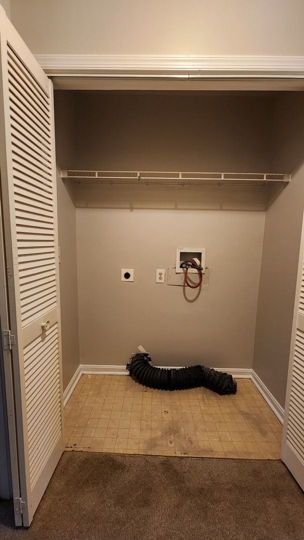 Building Photo - Affordable 2 bedroom / 1 bathroom townhome.