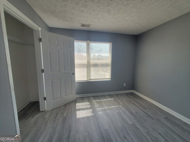 Building Photo - 17301 Waldrop Cove