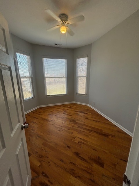 Building Photo - 2300 S Ridgeway Ave