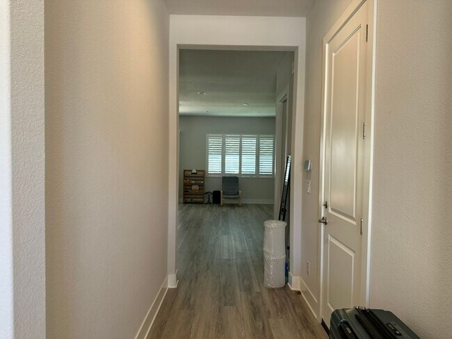 Building Photo - Epic REA - Brighton Landing Village 3 BR/2 BA Home Built in 2022 on 1 Level - Vacaville