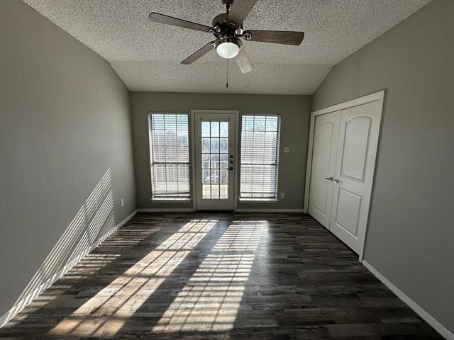 Building Photo - 9823 Summerwood Cir