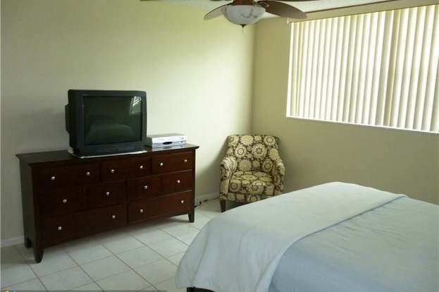 Building Photo - 2450 DC Country Club Boulevard