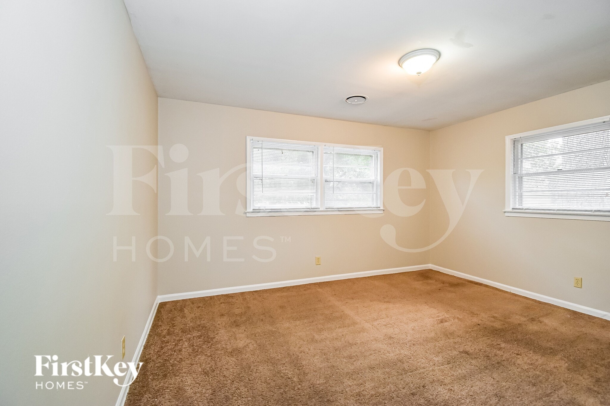 Building Photo - 1083 Richland Dr