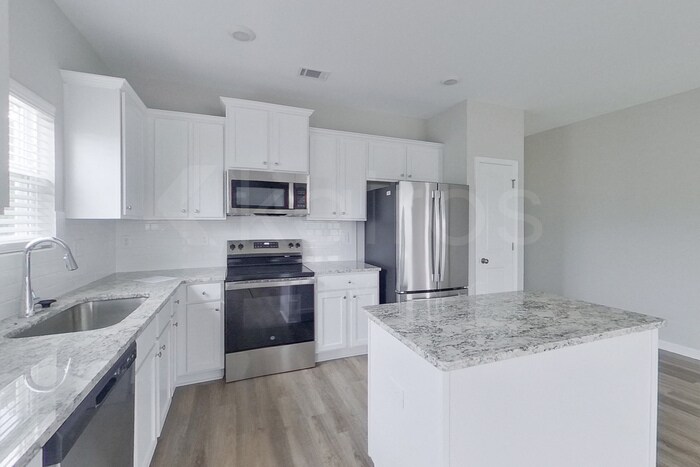 Building Photo - 141 Williams Ln