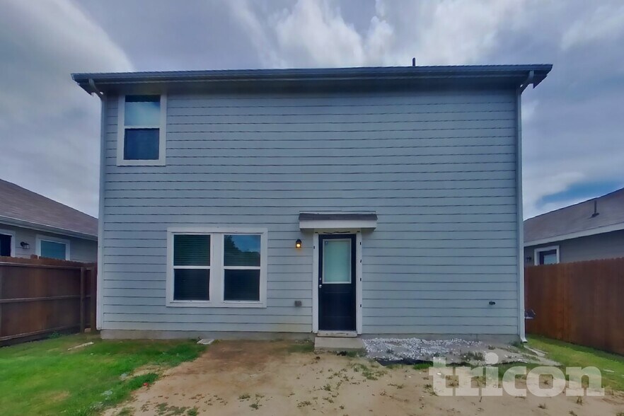 Building Photo - 5672 McClelland St