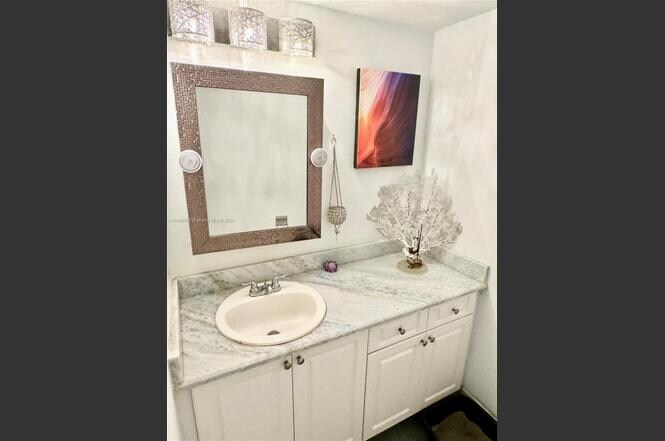 Building Photo - 500 Three Islands Boulevard