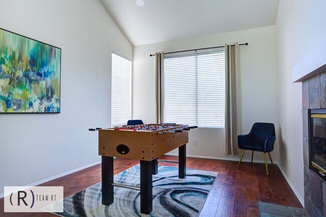 Building Photo - A Bright and Cozy Home with 3 Bedroom and 2 Bathroom with a Loft
