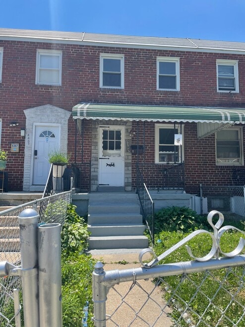 Building Photo - 6305 Brown Ave