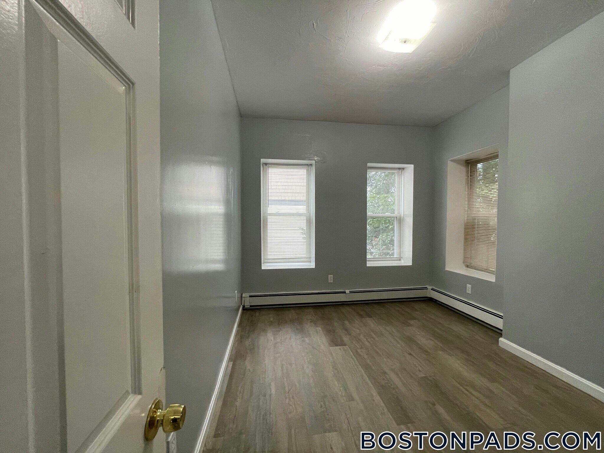 Building Photo - 114 Mt Pleasant Ave