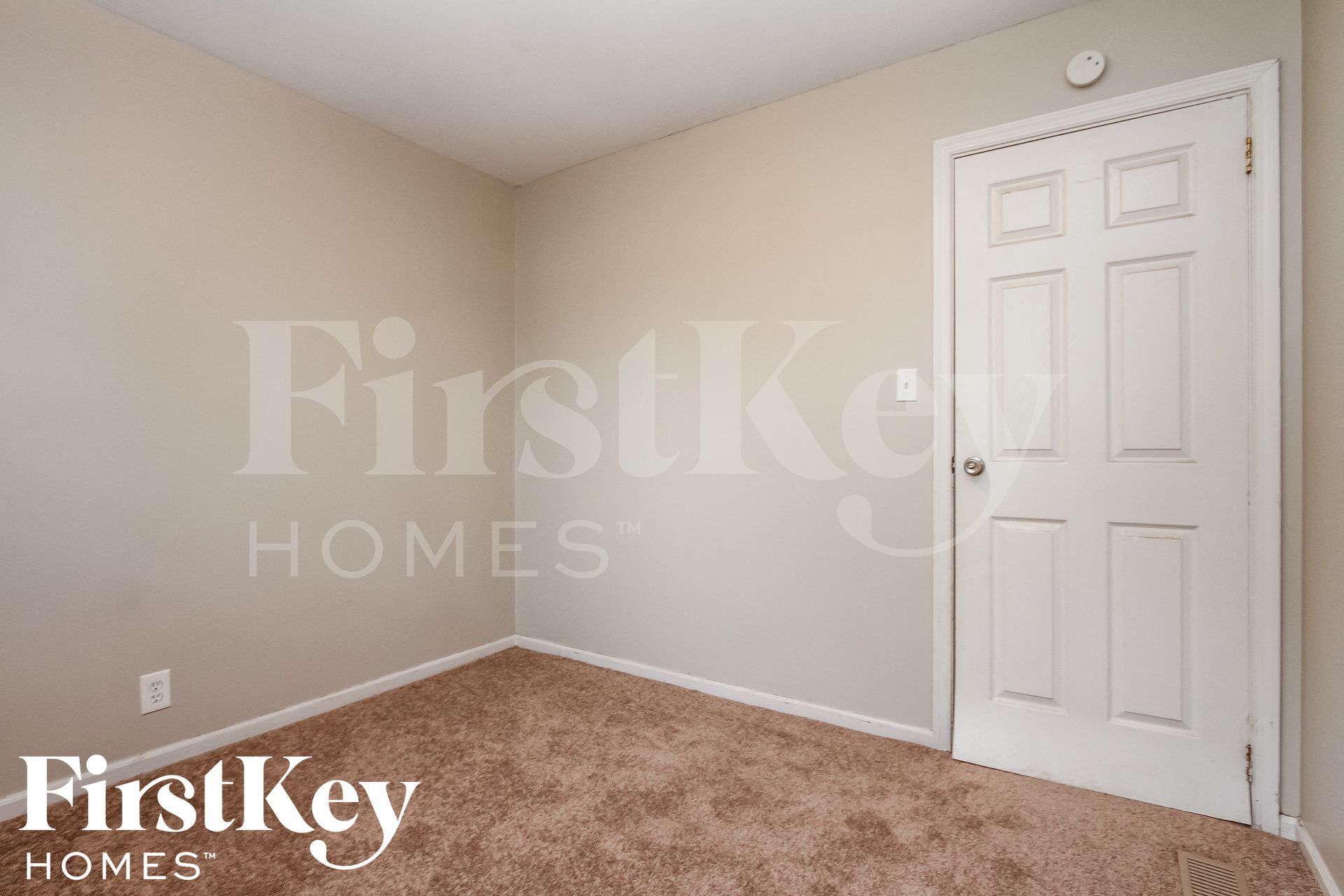 Building Photo - 1907 E Martin St