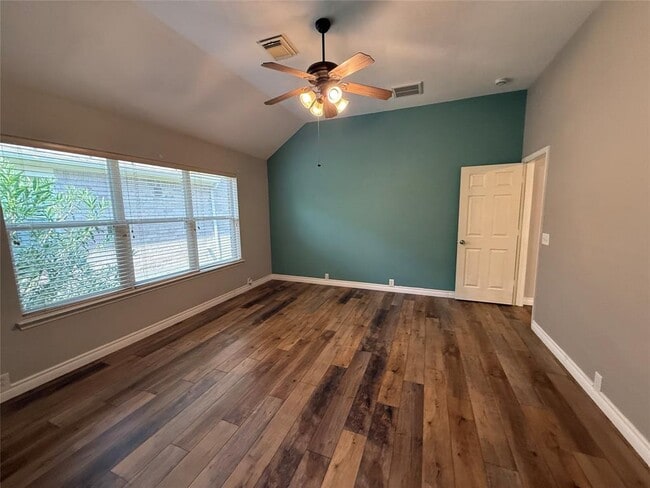 Building Photo - 29915 Sunwillow Creek Dr