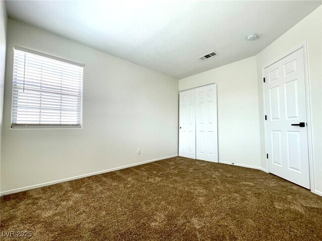 Building Photo - 1326 Pine Terrace Ct