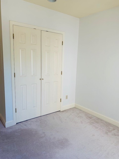 Building Photo - Stunning 2 Bedroom Townhouse Just Steps to...