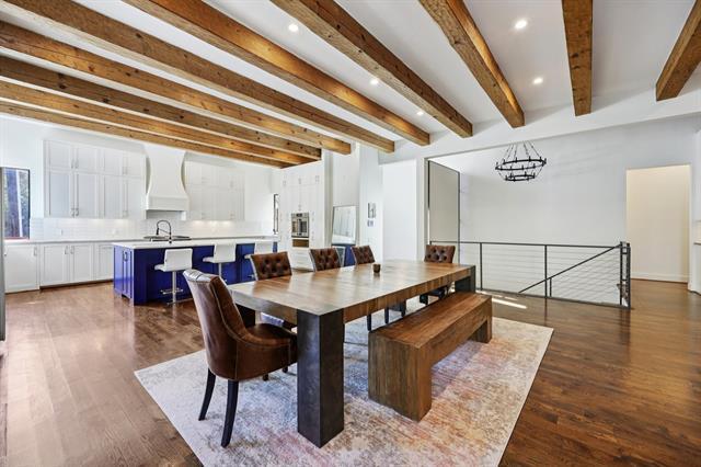 Building Photo - 8635 San Leandro Dr