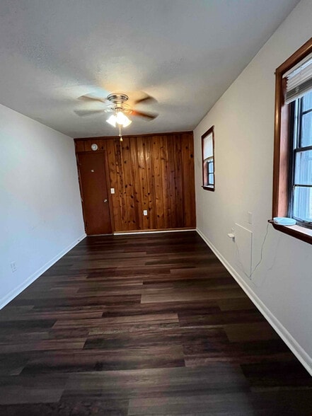 Building Photo - 4215 AR-178