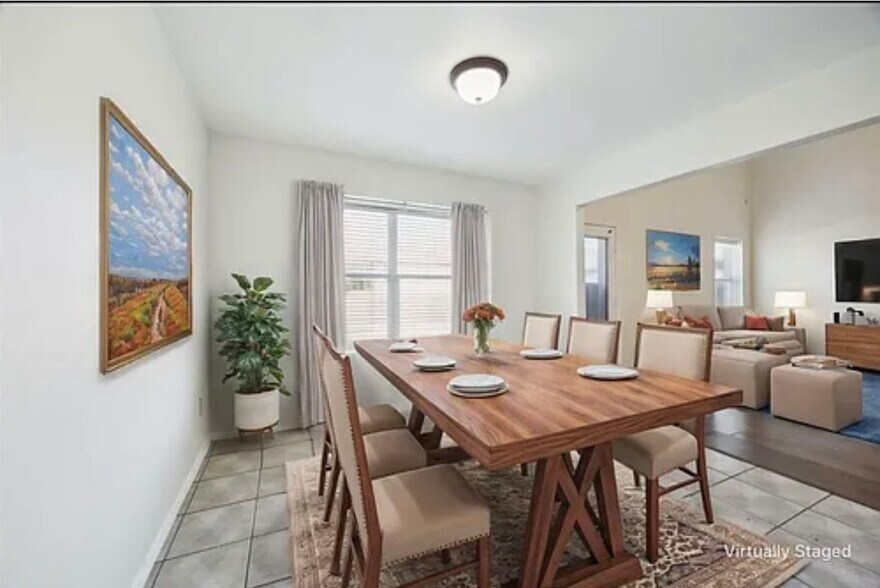 Building Photo - 320 Celia Cir