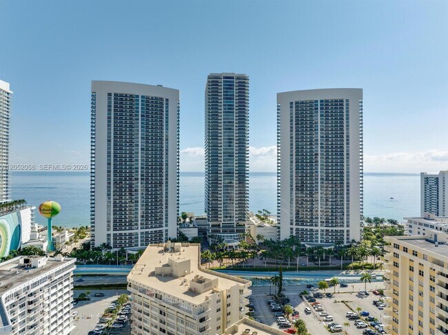 Building Photo - 1800 S Ocean Dr